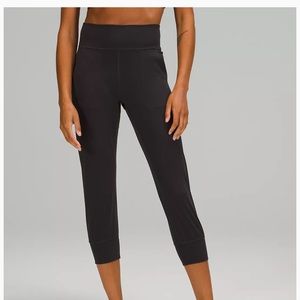 Lululemon align jogger crop grey black granite EUC